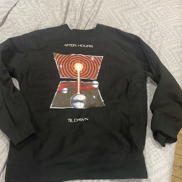 DAWN FM The Weeknd SWEATSHIRT MERCH - Picture 1 of 3